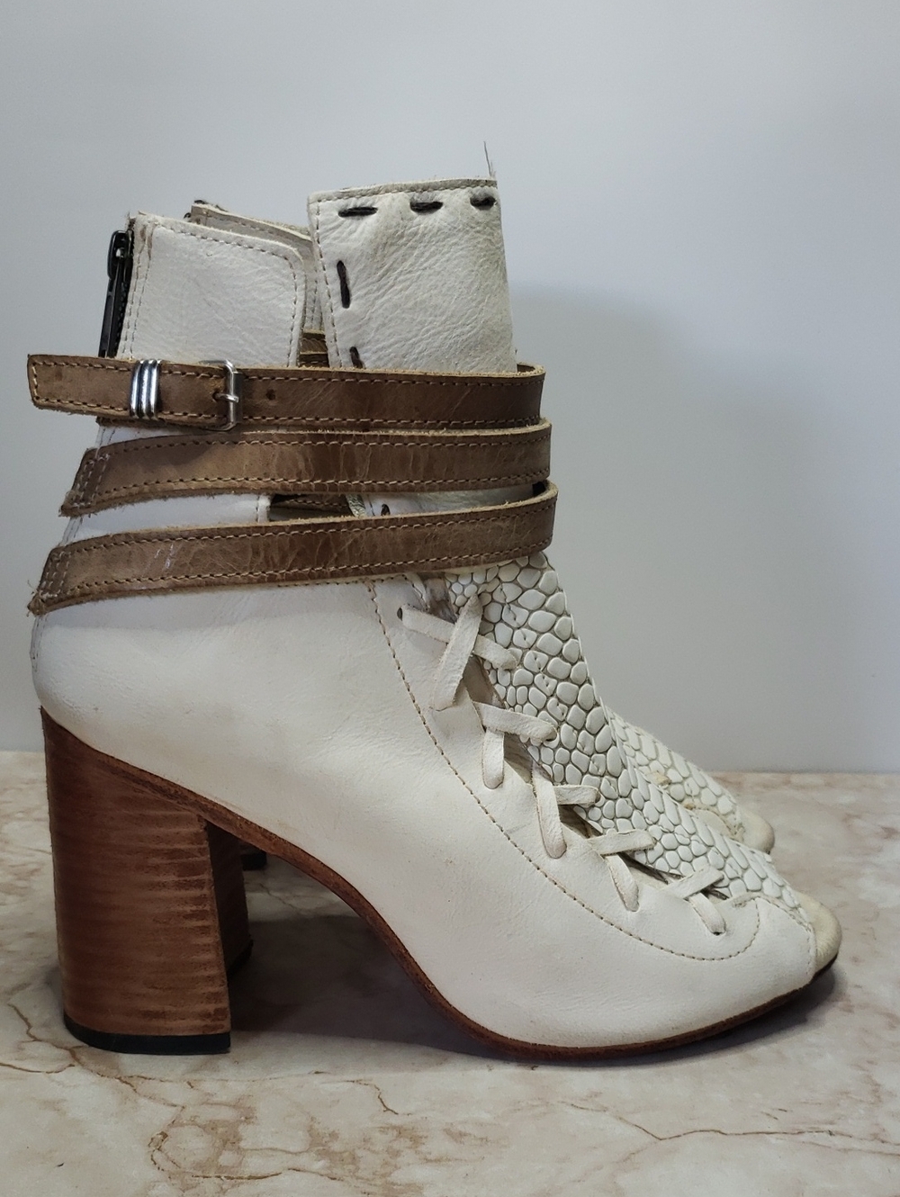 Freebird By Steven Eagle Off White Leather Open Toe Boots With Brown Straps 10 - Picture 3 of 8